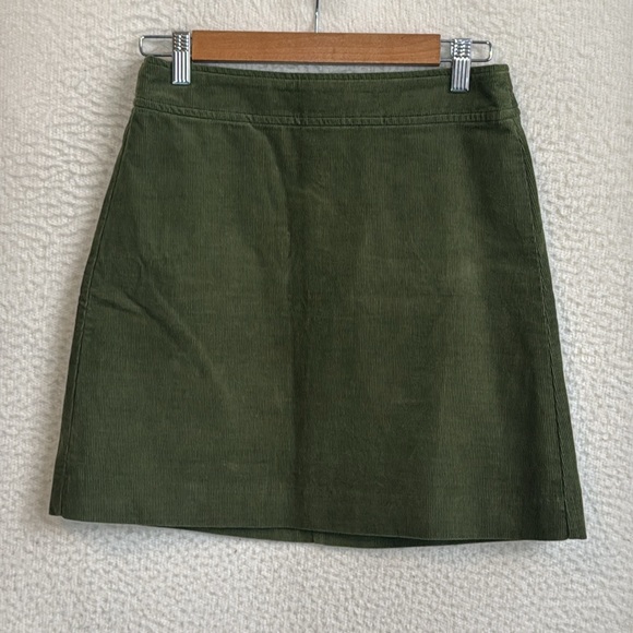 J Crew Corduroy Skirt Women’s Size‎ 0 Green - Picture 1 of 6